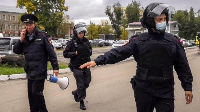 Ρωσία: Πυροβολισμοί σε σχολείο – 2 νεκροί, 4 τραυματίες