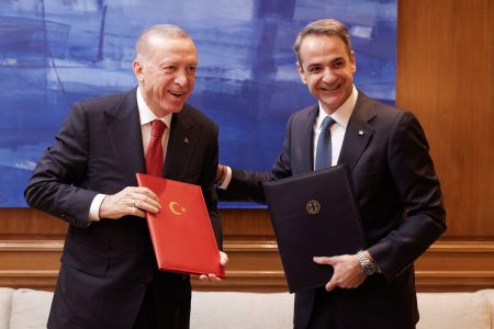 Η επόμενη μέρα της επίσκεψης Ερντογάν – Οι «γραμμές συνεννόησης», οι κρίσιμες συναντήσεις του 2024