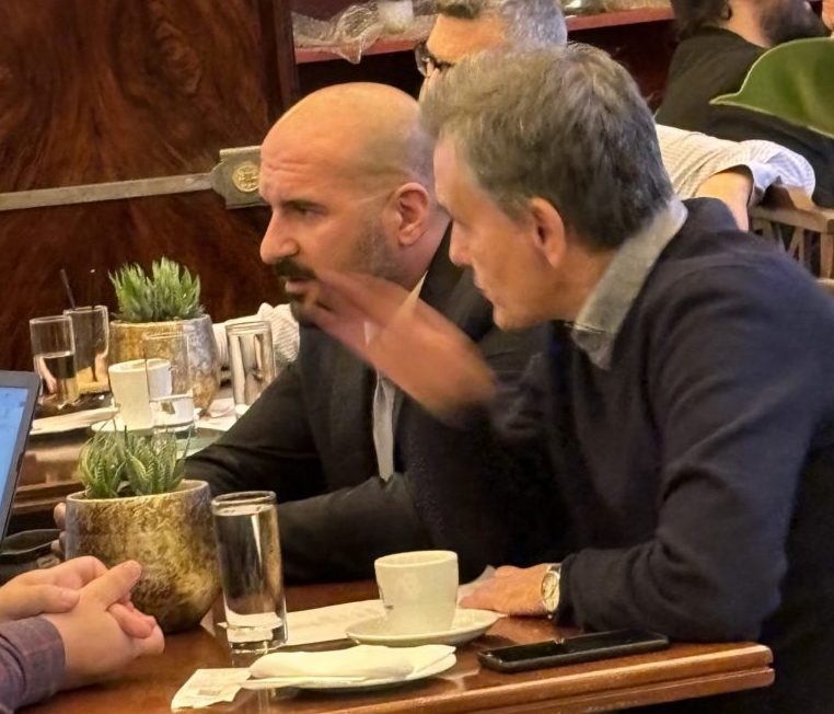 Βουλή: Το τοστ του Τσακαλώτου και το «Αβερώφειο θεώρημα»