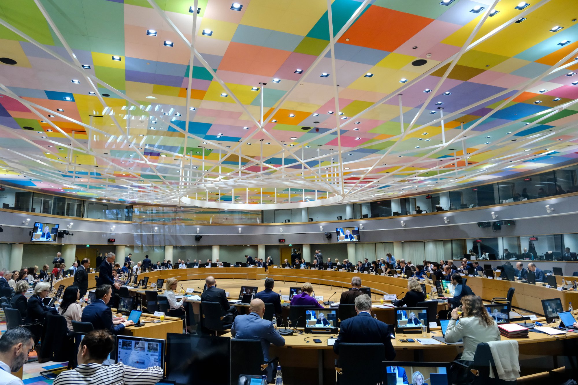 Ecofin: Δεν θα υπολογίζονται στο έλλειμα οι αμυντικές δαπάνες – «Δικαίωση της εθνικής προσπάθειας»