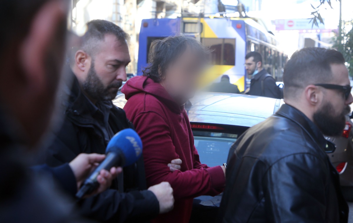 Σαλαμίνα: Προφυλακιστέος ο 71χρονος για την δολοφονία της 43χρονης