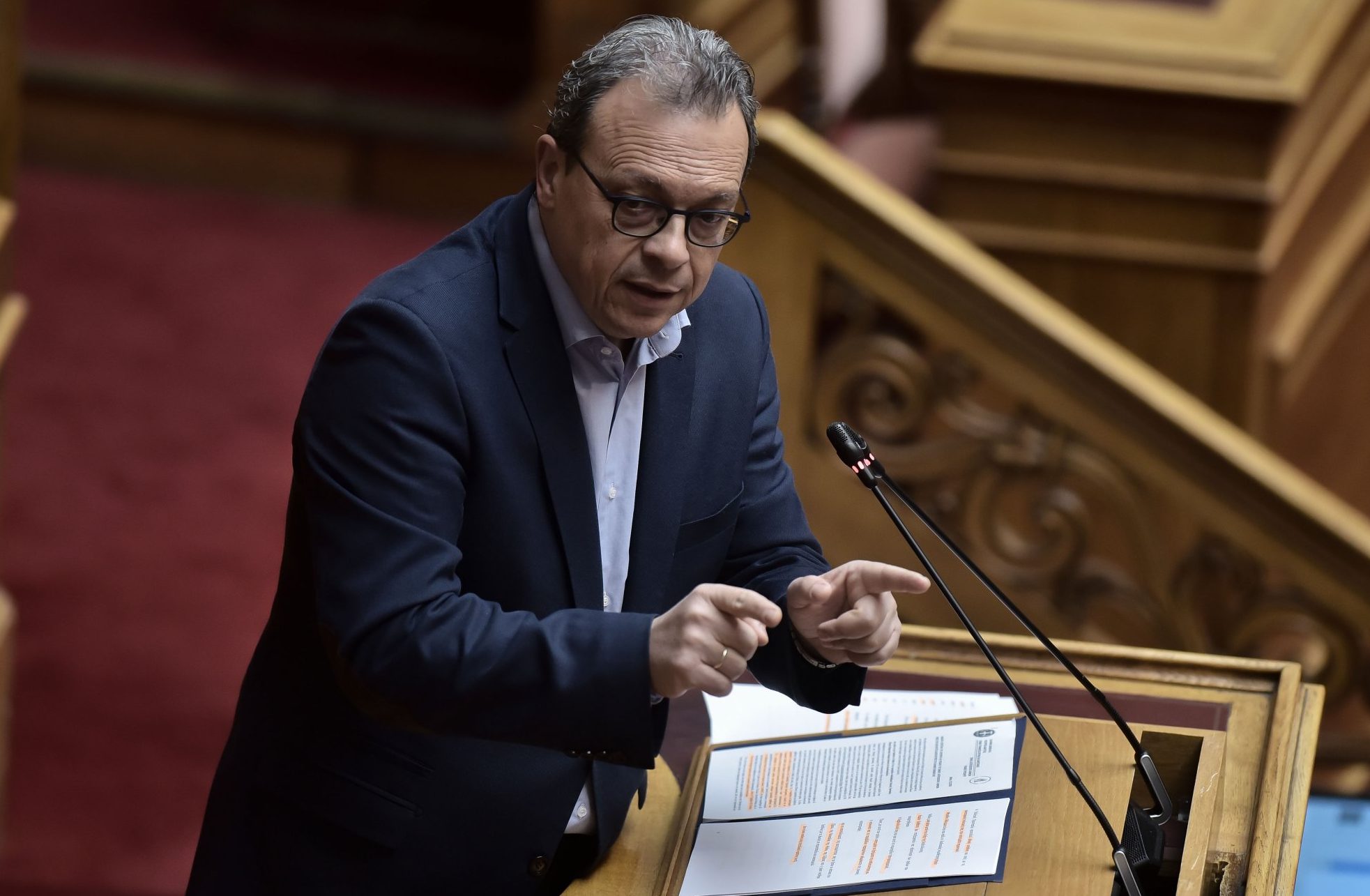 Φάμελλος: «Η οπαδική βία αντί να περιορίζεται επεκτείνεται»