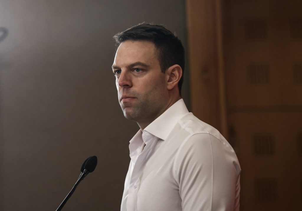 Κασσελάκης: «Τον αριθμό 500.000 δεν τολμάει να τον διαψεύσει ο Αδωνις Γεωργιάδης»