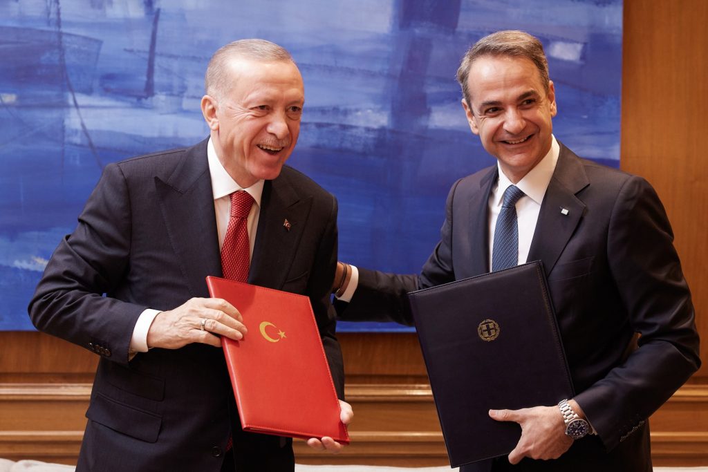 Τα 9 «κεφάλαια» της Διακήρυξης των Αθηνών – Πώς θα σπάσει ο φαύλος κύκλος Ελλάδας – Τουρκίας