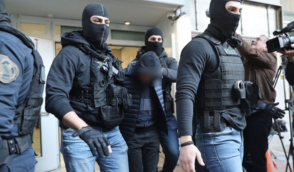 Ρέντης: Προθεσμία για να απολογηθεί πήρε ο 18χρονος [εικόνες]