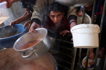 Γάζα: Το 50% του πληθυσμού λιμοκτονεί, 9 στους 10 δεν τρώνε κάθε μέρα