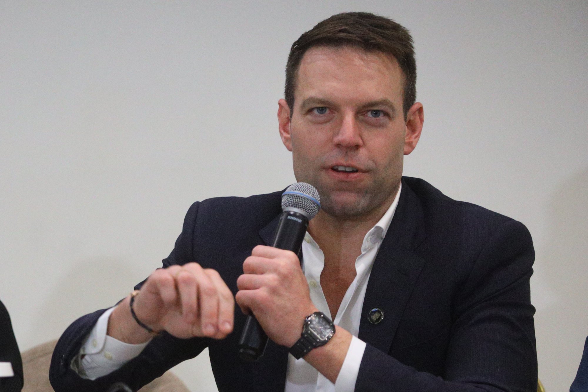 Κασσελάκης: Ο ΣΥΡΙΖΑ θα ψηφίσει τις αμυντικές δαπάνες του προϋπολογισμού