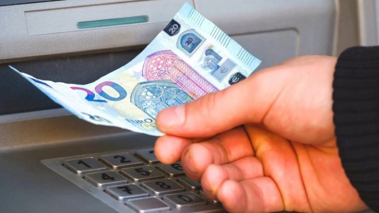 Ο «χάρτης» των πληρωμών από τον e-ΕΦΚΑ και τη ΔΥΠΑ έως τις 22 Δεκεμβρίου