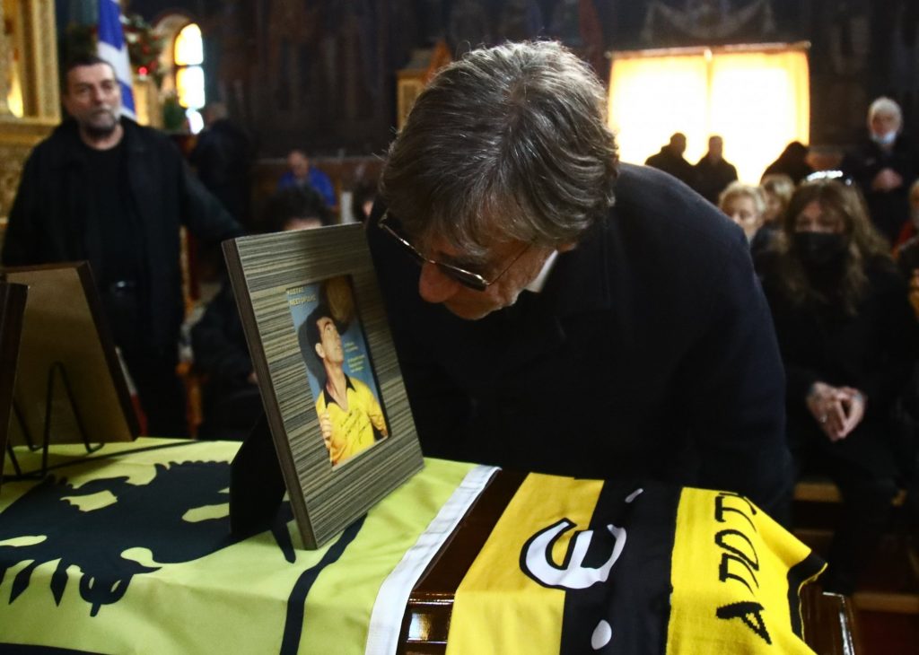 Κώστας Νεστορίδης: Λαϊκό προσκύνημα και τελευταίο αντίο στον «Νέστορα» της ΑΕΚ