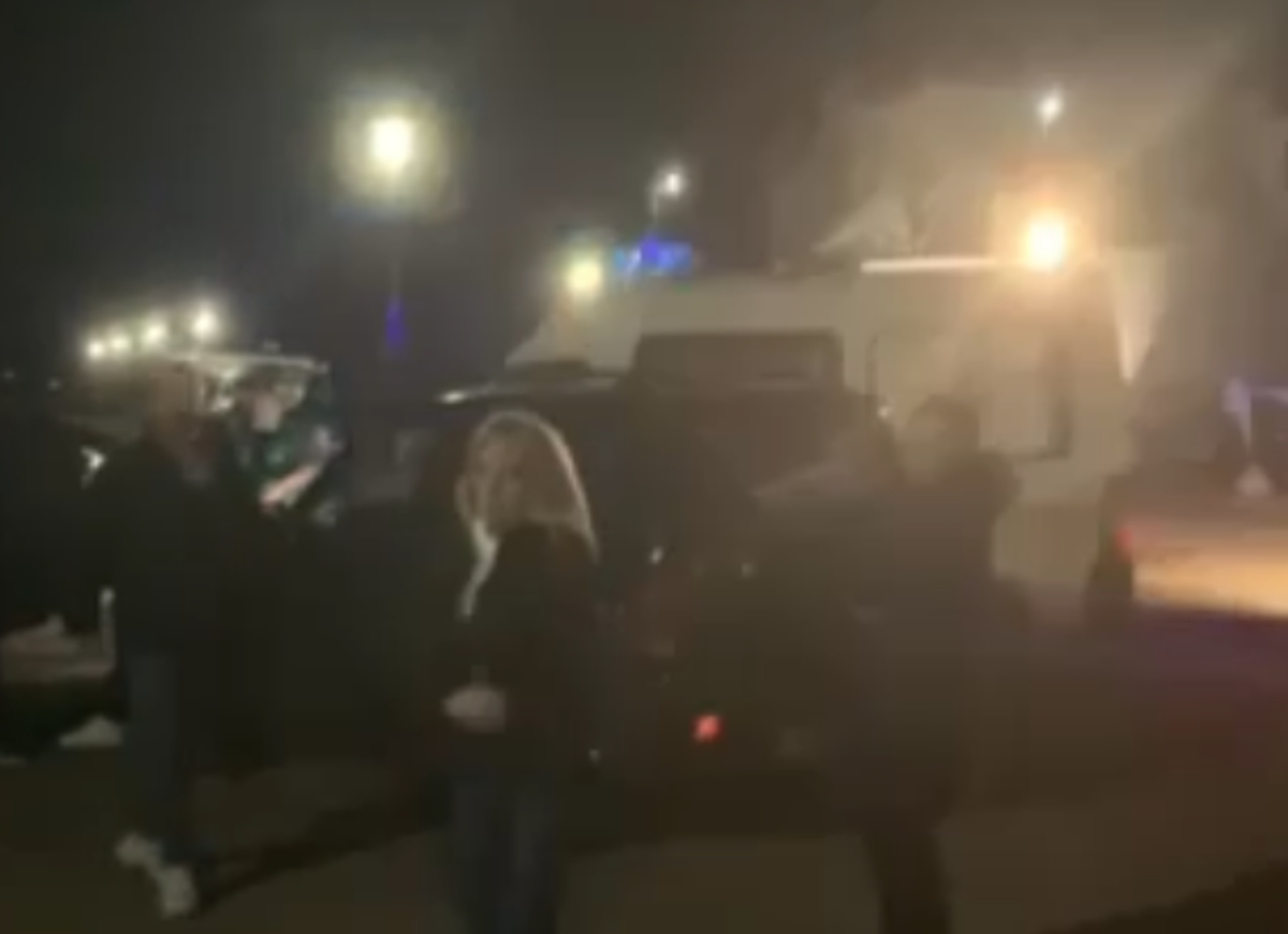 Πύλος: Αυτοκίνητο έπεσε στο λιμάνι – Χωρίς τις αισθήσεις του ανασύρθηκε άνδρας