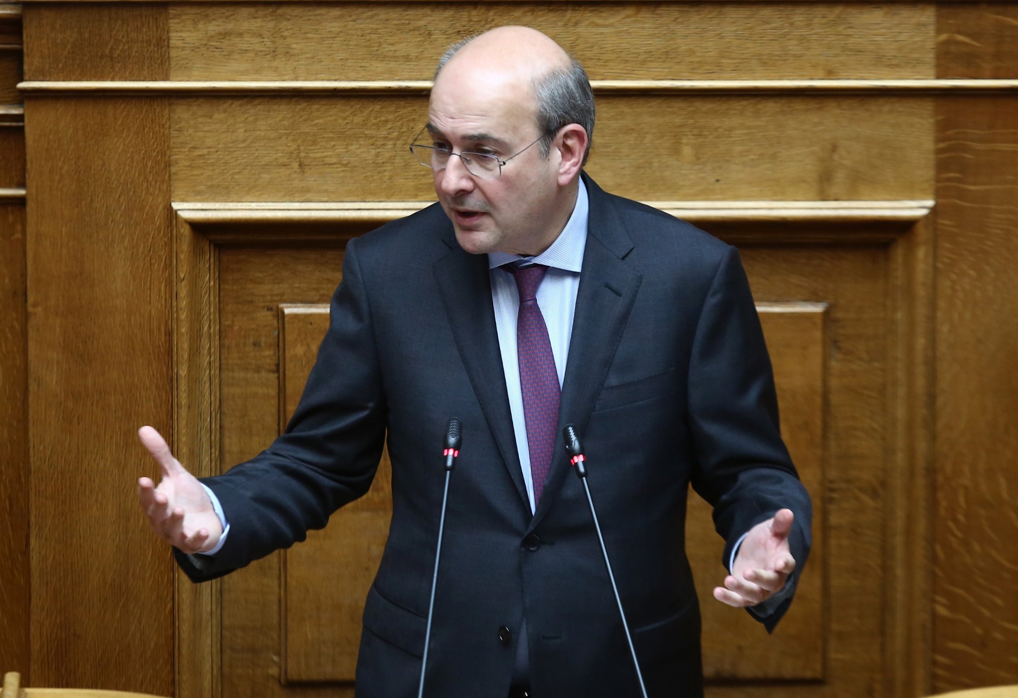 Χατζηδάκης – προϋπολογισμός: Η Ελλάδα έχει γυρίσει σελίδα – Οι 7 προκλήσεις