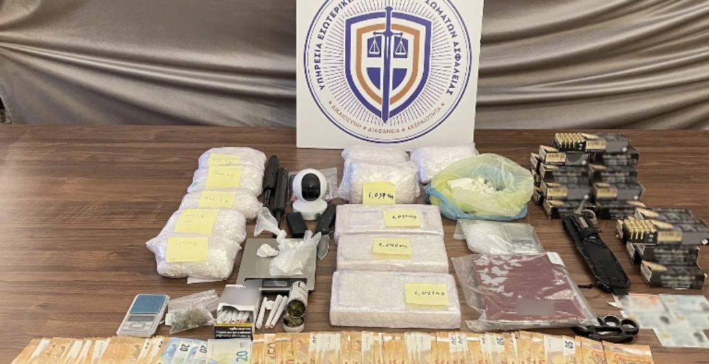 Λιμενικό: Ο ρόλος των δύο αξιωματικών και η 71χρονη αρχηγός του κυκλώματος