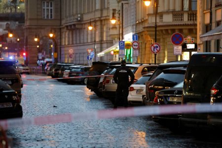 Πυροβολισμοί στην Πράγα: Η ενημέρωση της Ελληνικής Πρεσβείας