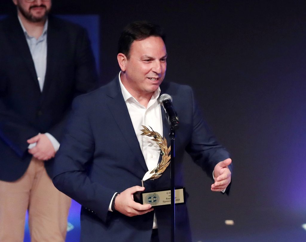 Βραβεία ΠΣΑΤ: Τεντόγλου και Ντρισμπιώτη διατήρησαν τον τίτλο των κορυφαίων για το 2023