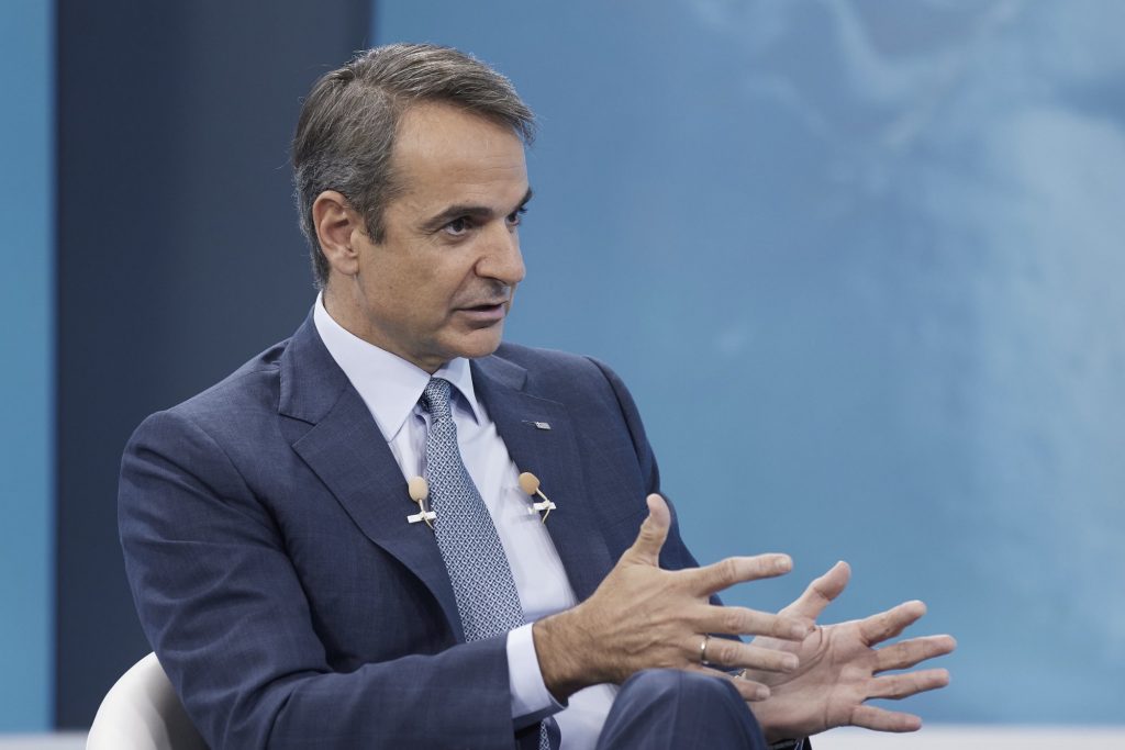 Υπερχειλίζουσα αλαζονεία