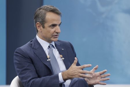 Υπερχειλίζουσα αλαζονεία