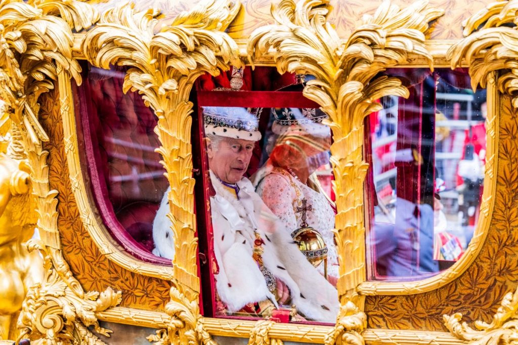 Ανασκόπηση 2023: Μία στέψη, δυο πόλεμοι και ένας σεισμός