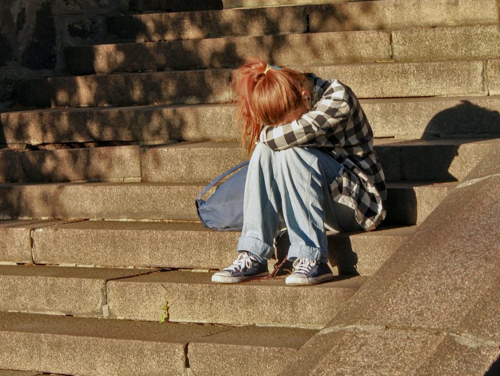 «Σήμα κινδύνου» από τις παιδοψυχιατρικές κλινικές του ΕΣΥ λόγω ελλείψεων προσωπικού