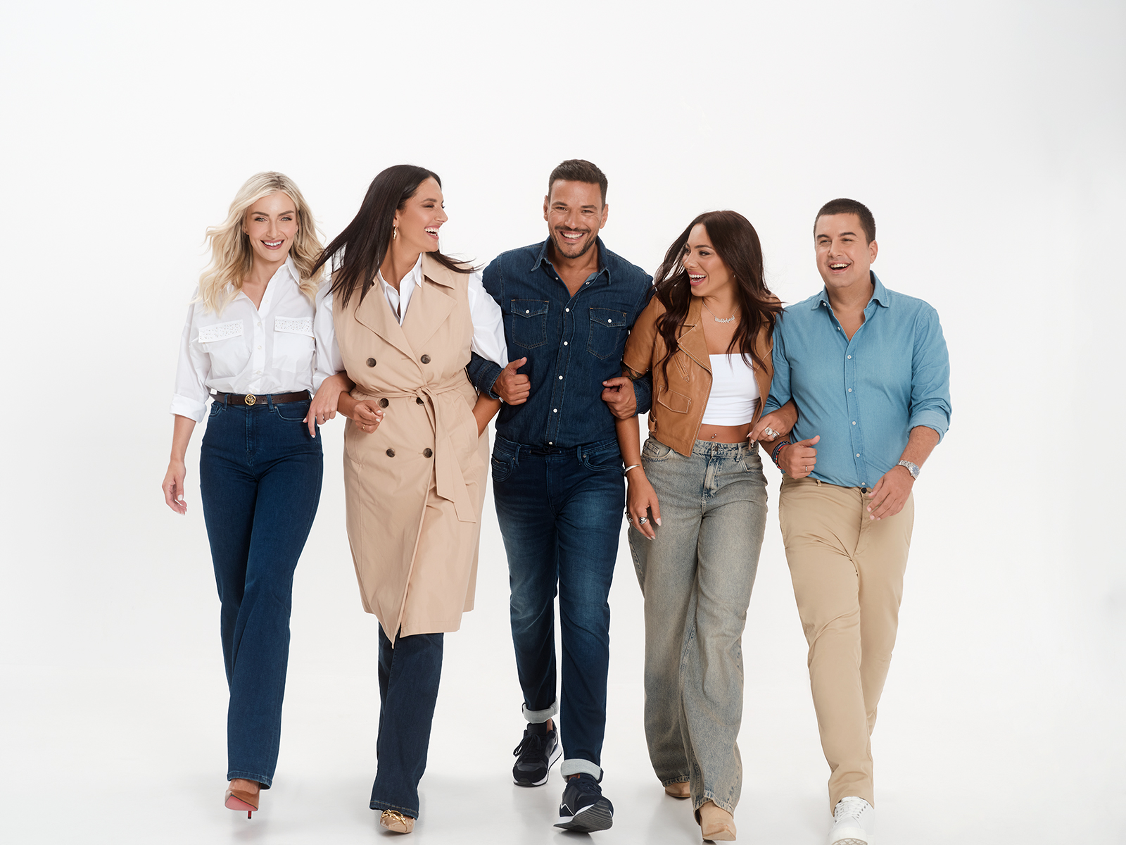 Ο Τάκης Ζαχαράτος κάνει ποδαρικό στο ανανεωμένο «Ακόμα δεν είδες τίποτα!»