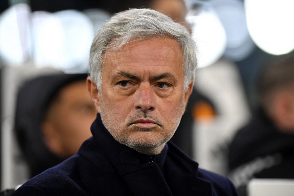 Roma: Ο Μουρίνιο μίλησε για το μέλλον του, πάγωσε τα σενάρια για την Εθνική Βραζιλίας