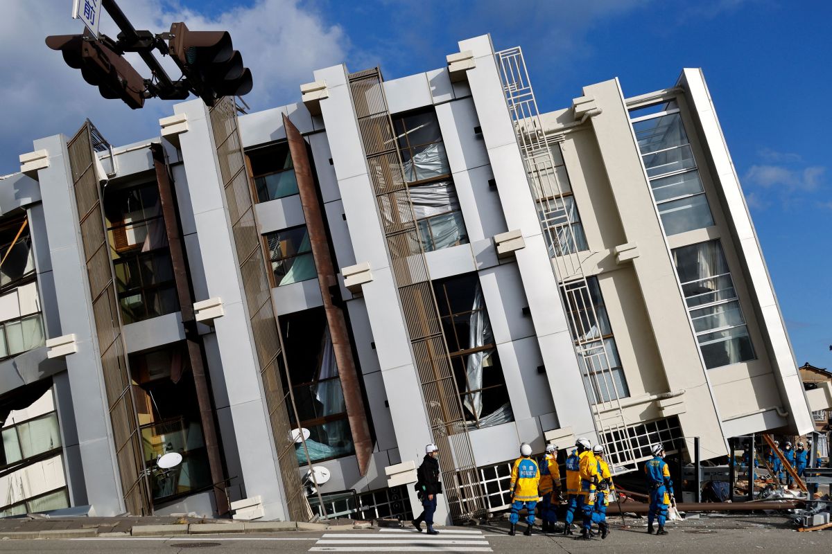 Σεισμός στην Ιαπωνία: 92 νεκροί και 242 αγνοούμενοι