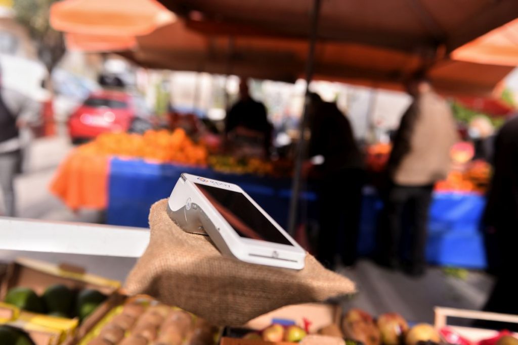 POS: Πώς θα συνδεθούν με τις ταμειακές και το Taxisnet