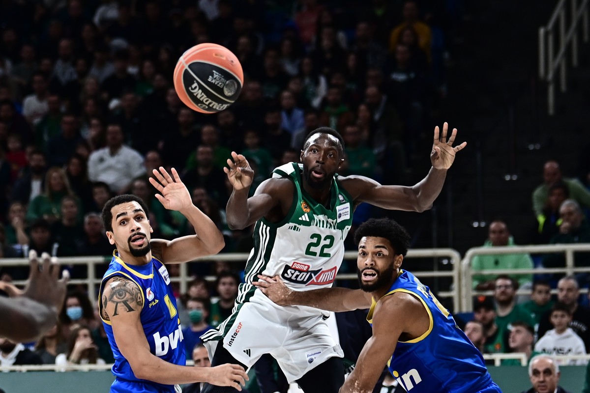 Παναθηναϊκός ΑΚΤΟΡ – Περιστέρι 90-75: Νίκη με εντυπωσιακό Γκραντ – Πρόβλημα με Βιλντόζα