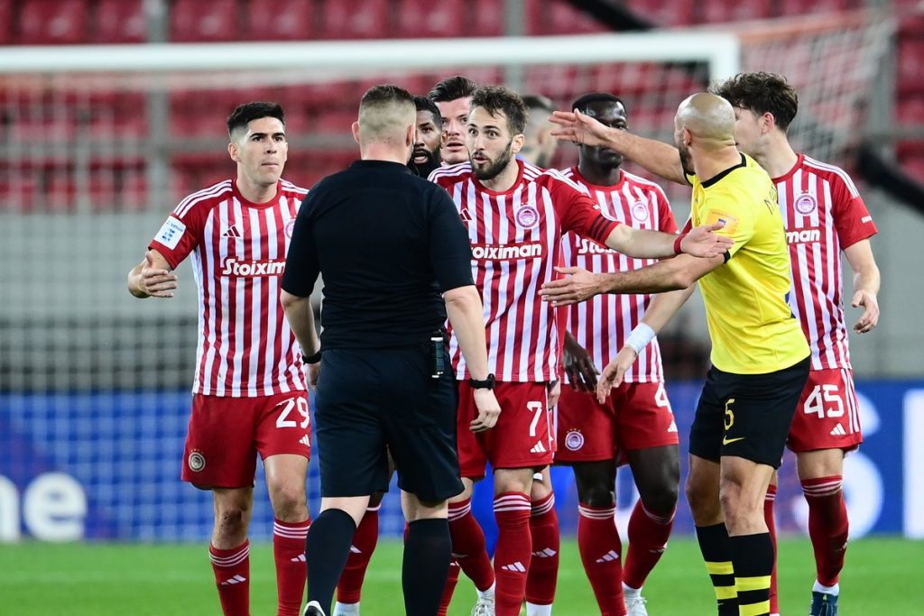 Το ελληνικό ποδόσφαιρο νοσεί από ανομία και η κυβέρνηση καλείται να το θεραπεύσει