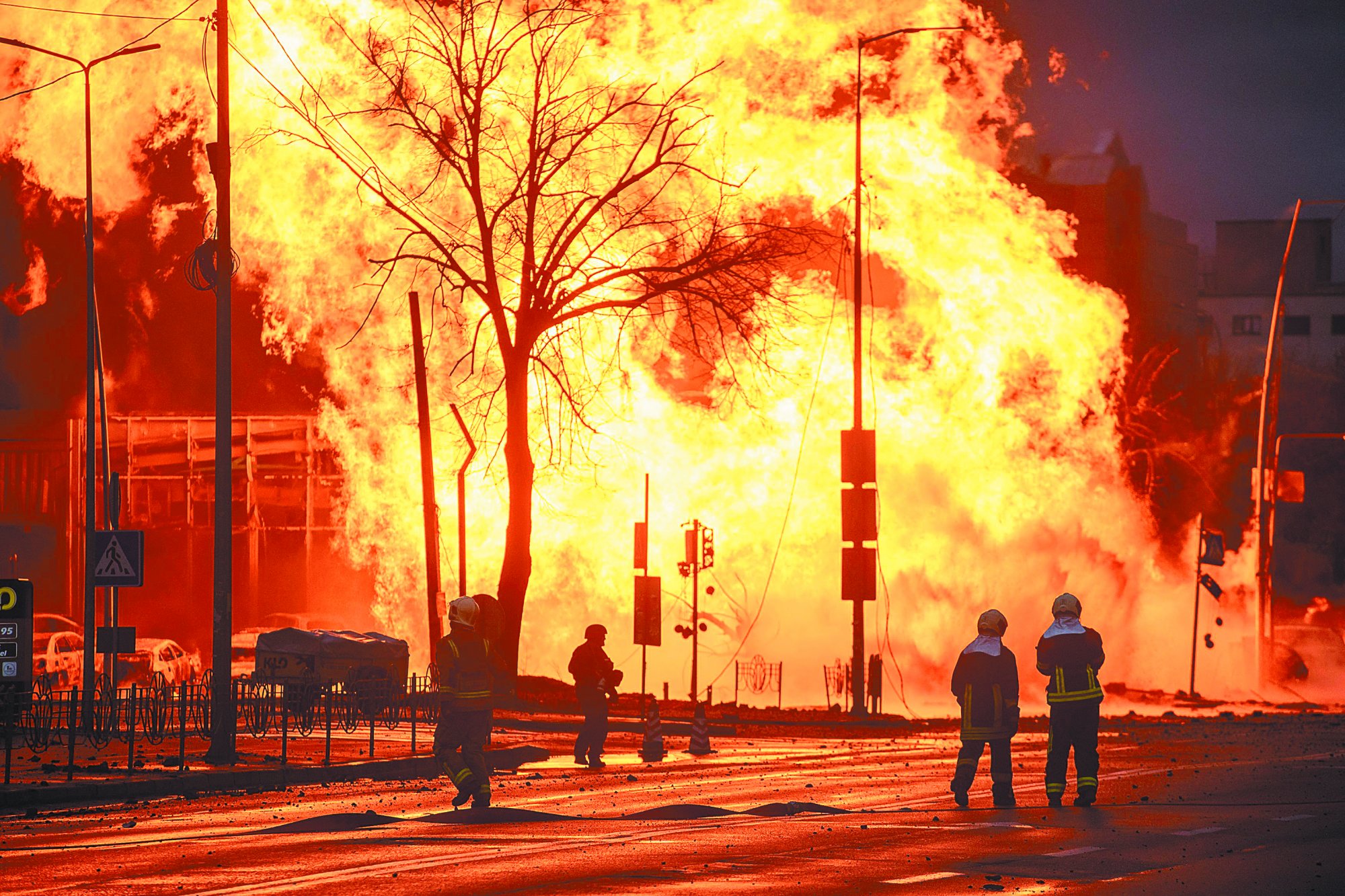 Κίεβο: Μπαράζ από ρωσικούς πυραύλους για να πληγεί το ηθικό