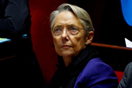 Γαλλία: Παραιτήθηκε η πρωθυπουργός Ελιζαμπέτ Μπορν