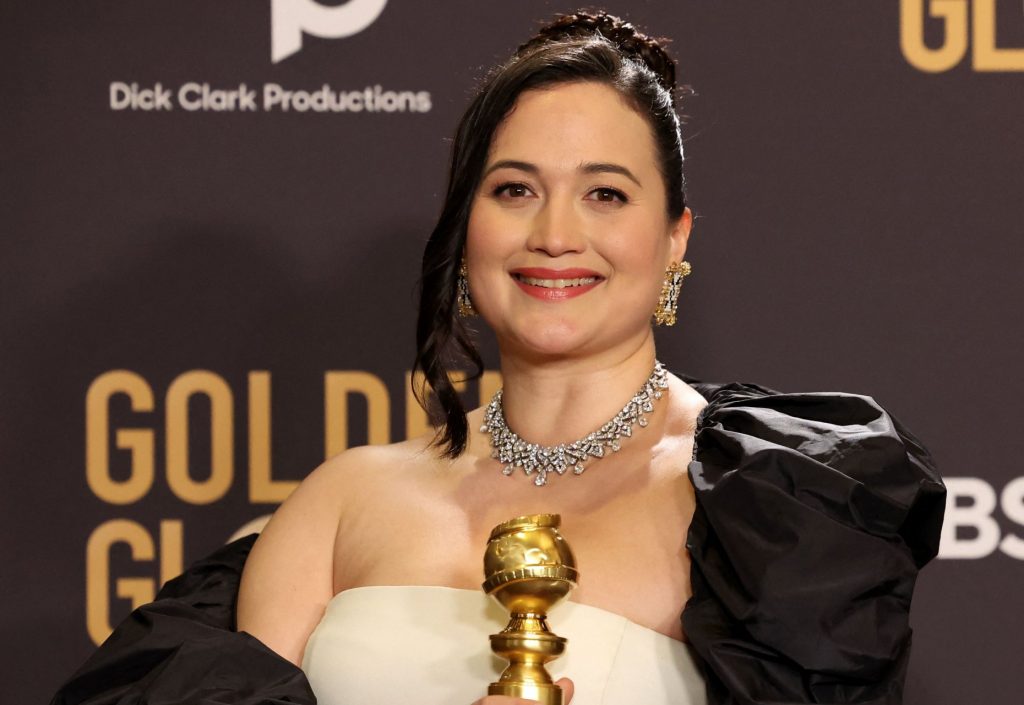 Χρυσές Σφαίρες: Lily Gladstone και Ali Wong έγραψαν ιστορία στην 81η τελετή