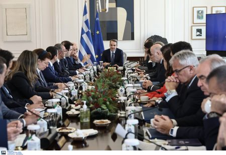 Υπουργικό Συμβούλιο: Στρατηγικό σχέδιο τριετίας για τον απόδημο ελληνισμό
