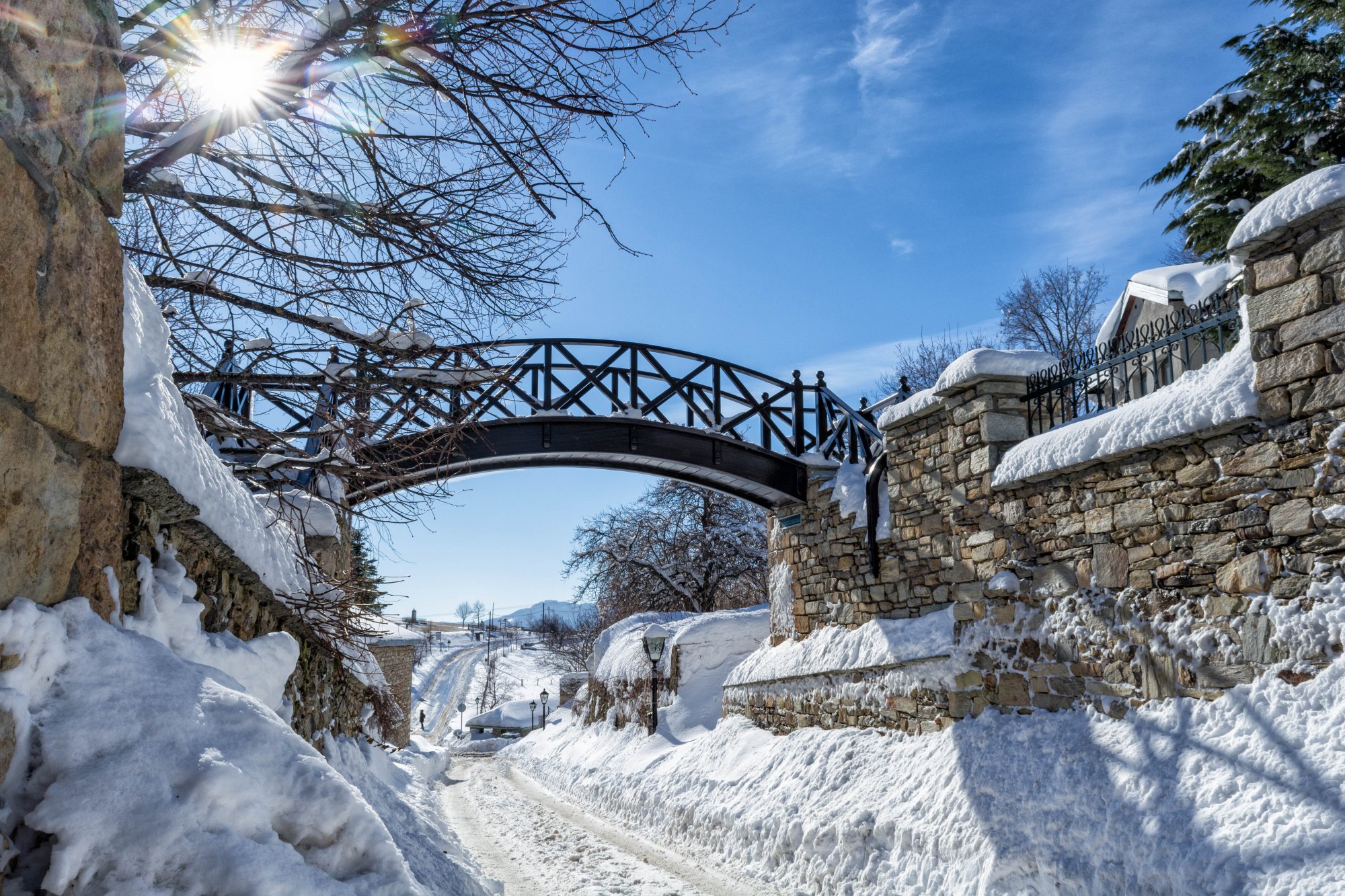 Κλειστά σχολεία στη Φλώρινα – Θα ανοίξουν αργότερα στην Κοζάνη