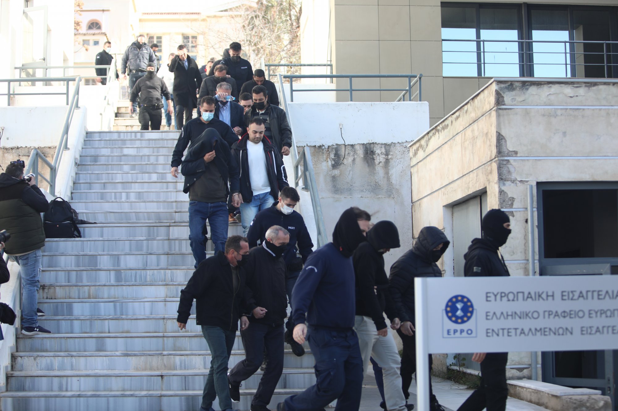 Κολωνός: Η πρώτη μάρτυρας και το κουβάρι της φρίκης της 12χρονης