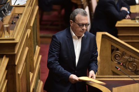 Φάμελλος: Ο ΣΥΡΙΖΑ θα υπερασπιστεί τη δημόσια Παιδεία εντός και εκτός Βουλής