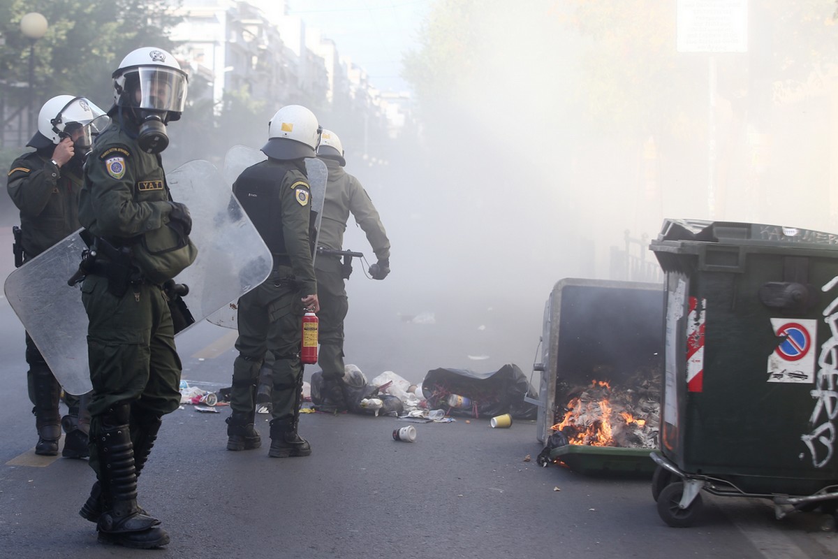 Πανεκπαιδευτικό συλλαλητήριο: Επεισόδια στα Εξάρχεια