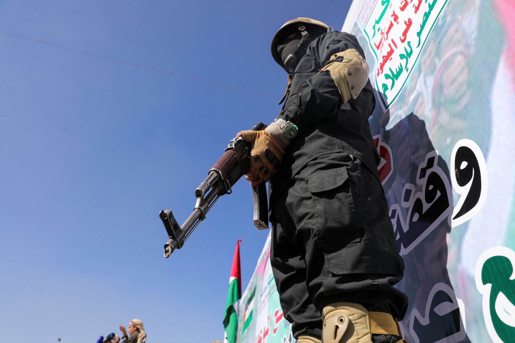 Χούθι: «Αμυντικά» τα χτυπήματα λένε οι ΗΠΑ – Σφοδρή αντίδραση από την Τουρκία