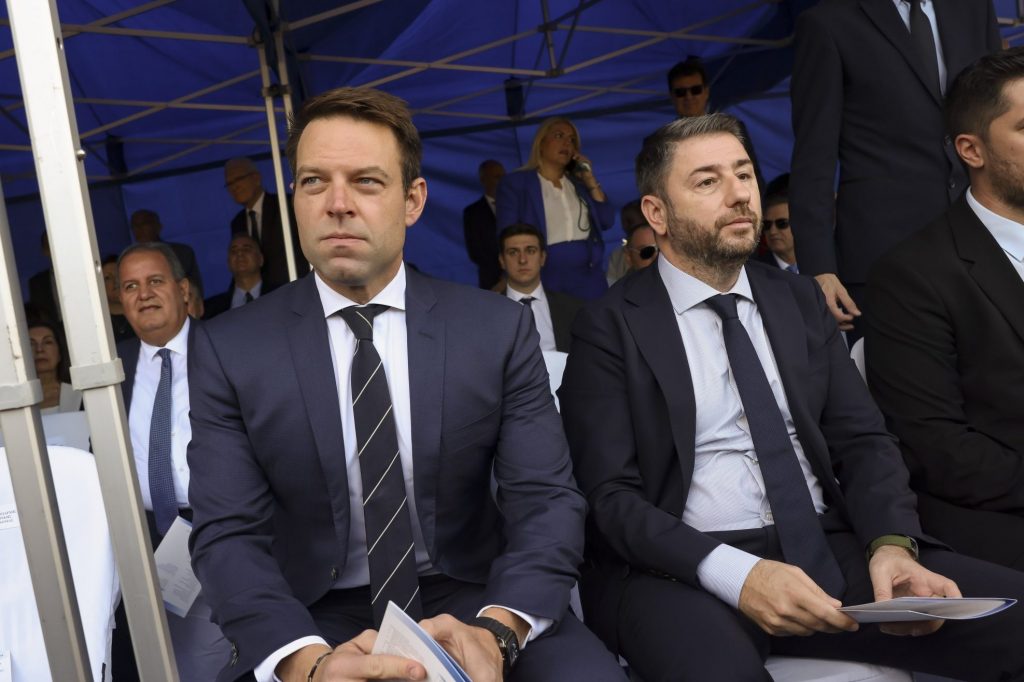 ΣΥΡΙΖΑ – ΠαΣοΚ: Ο «εκβιαζόμενος πρόεδρος» και ο «Πολάκης made in USA» – Τι κρύβει η σκληρή σύγκρουση