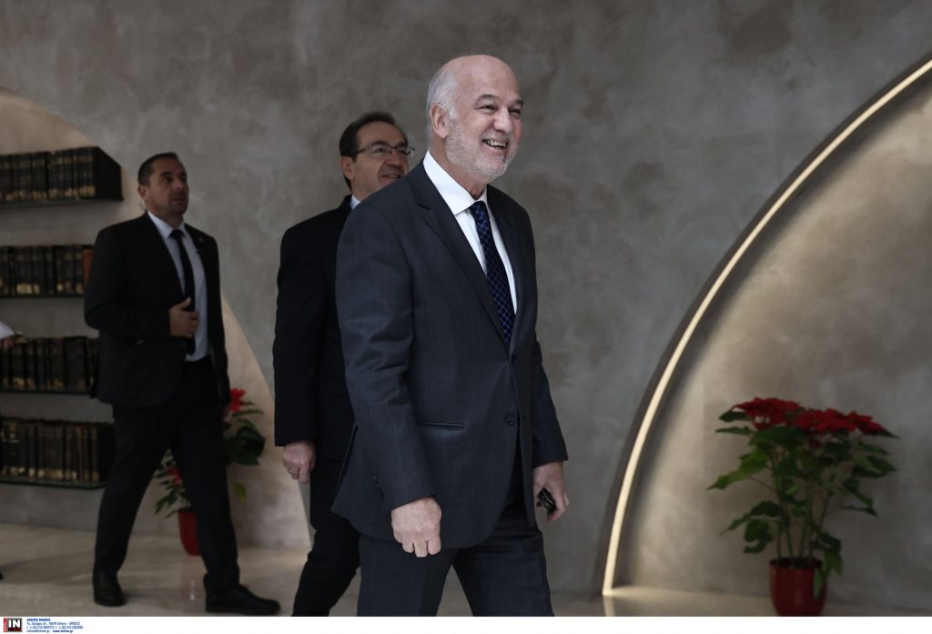 Φλωρίδης: Ισχυρό νομικό πλαίσιο για την παρένθετη μητρότητα – Παρακολουθούμε τις κοινωνικές μεταβολές