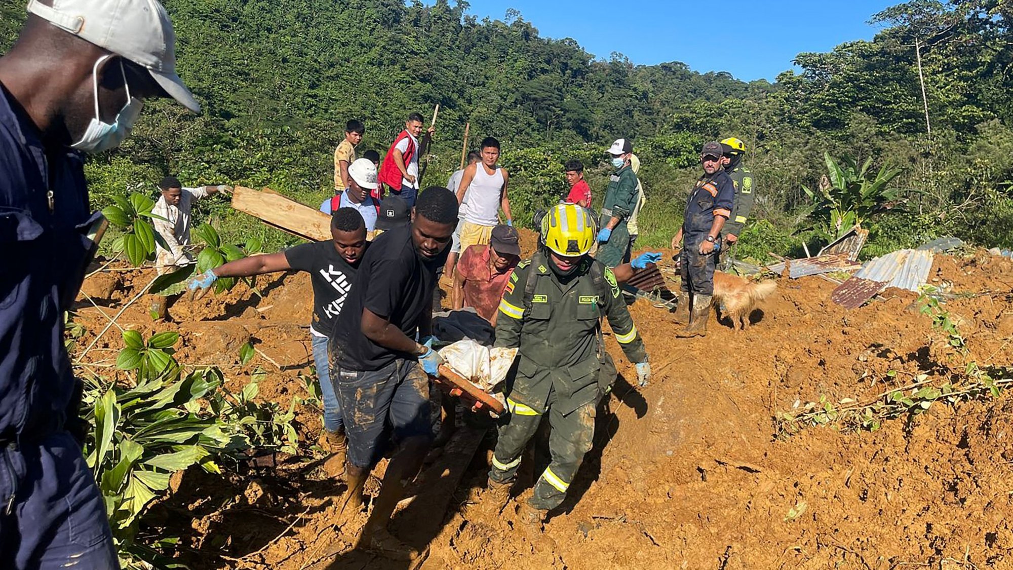 Κολομβία: Εκατόμβη νεκρών από φονικές κατολισθήσεις