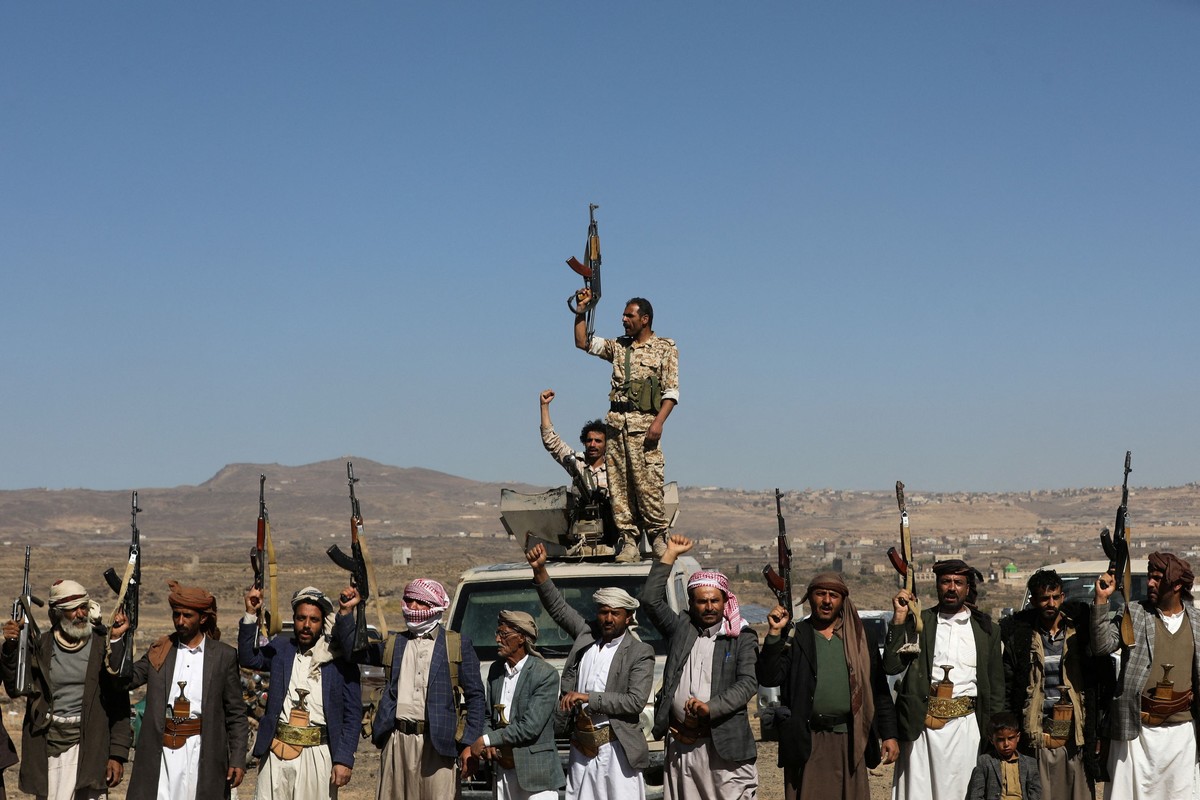 Οι Χούθι ανέλαβαν την ευθύνη για το χτύπημα στο ελληνόκτητο πλοίο
