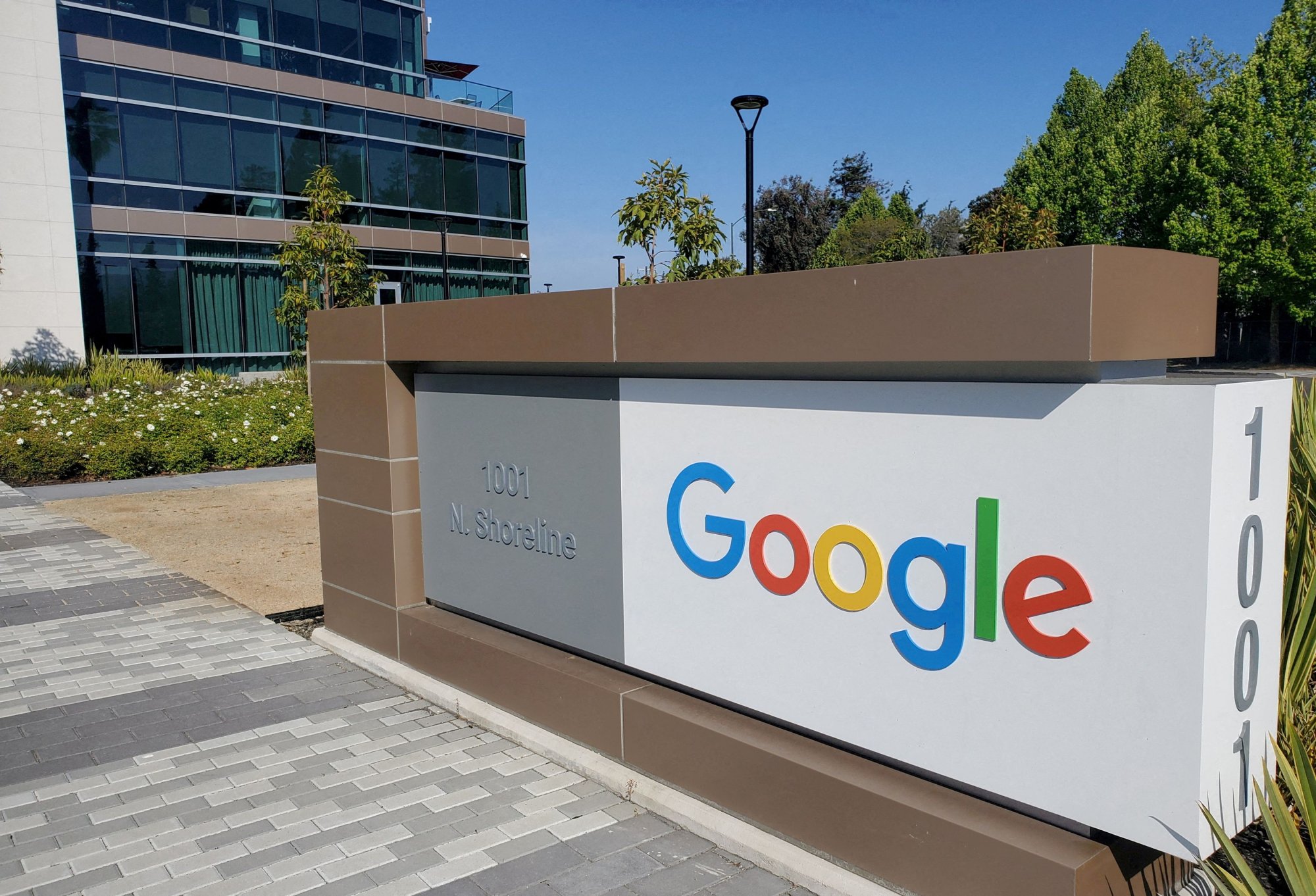 Google: Νέο κύμα απολύσεων «τραντάζει» τον αμερικανικό κολοσσό