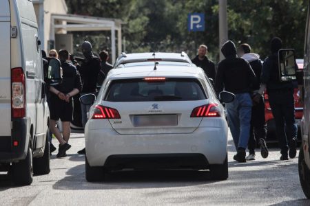 Greek mafia: Δίωξη για 9 κακουργήματα στους δύο συλληφθέντες που εκτελούσαν συμβόλαια θανάτου
