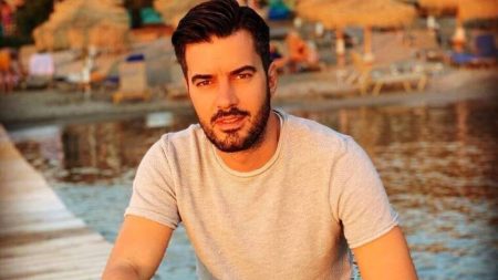 Τσιμιτσέλης: «Θα μπορούσα να είμαι καμένο χαρτί» – Τι είπε για την απώλεια του πατέρα του και το διαζύγιό του