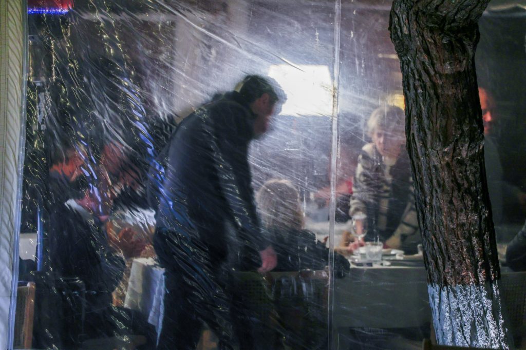 Σπέτσες: Η κρίση πέρα από το τριήμερο