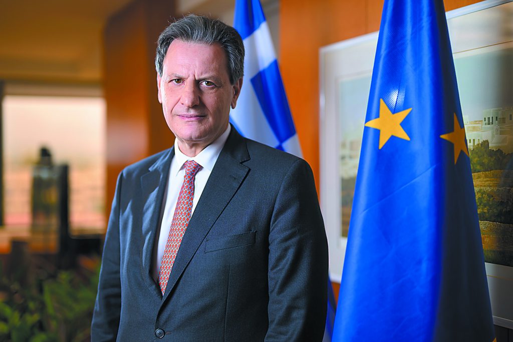 Θεόδωρος Σκυλακάκης στο ΒΗΜΑ: Τριπλός «κόφτης» στην εκτός σχεδίου δόμηση Θεόδωρος Σκυλακάκης στο ΒΗΜΑ: Τριπλός «κόφτης» στην εκτός σχεδίου δόμηση
