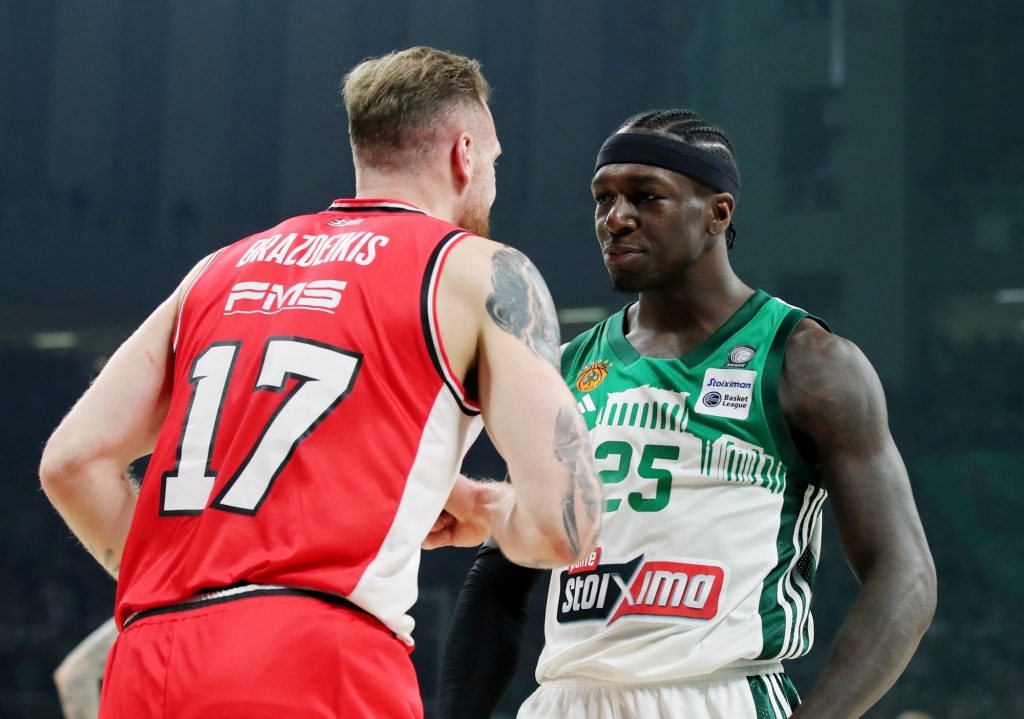 Παναθηναϊκός – Ολυμπιακός 85-80: Οριακή νίκη και απόλυτο αβαντάζ