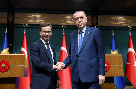 Από την τουρκική εθνοσυνέλευση το «πράσινο φως» για την ένταξη της Σουηδίας στο ΝΑΤΟ