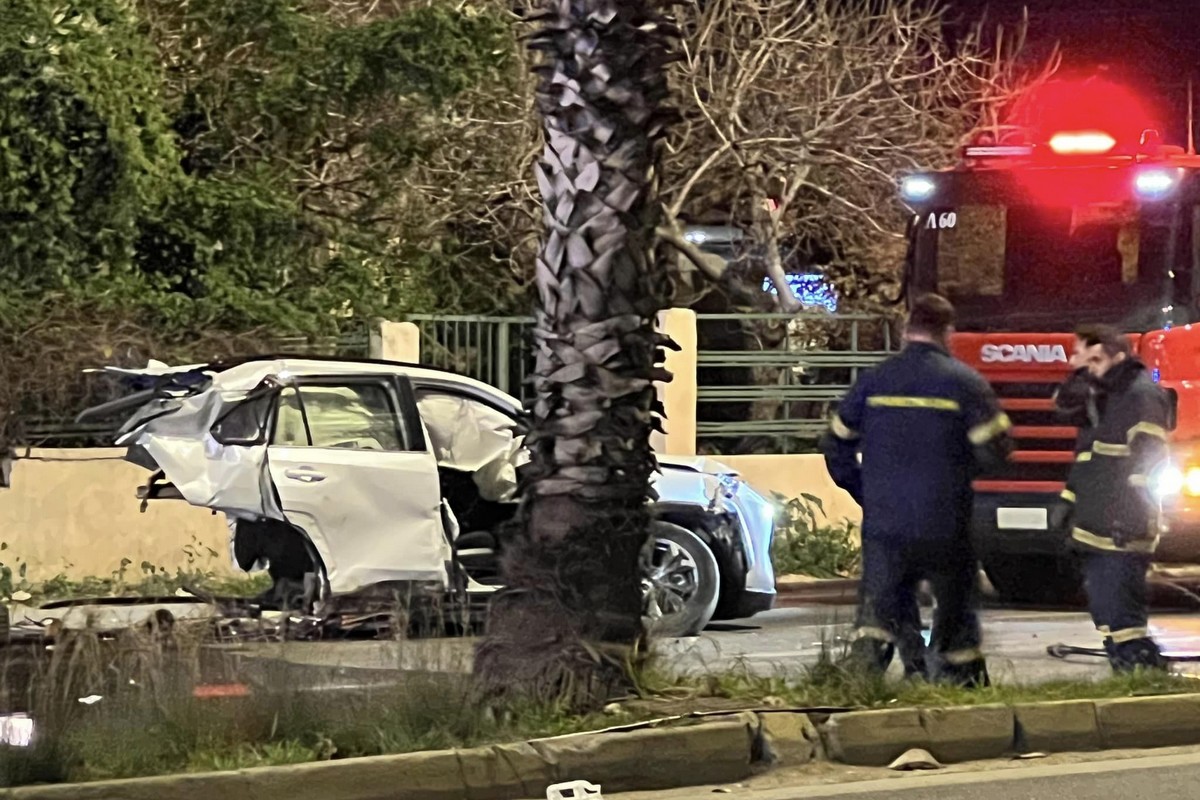 Λεωφ. Βουλιαγμένης: Δύο νεκροί και δύο τραυματίες σε τροχαίο