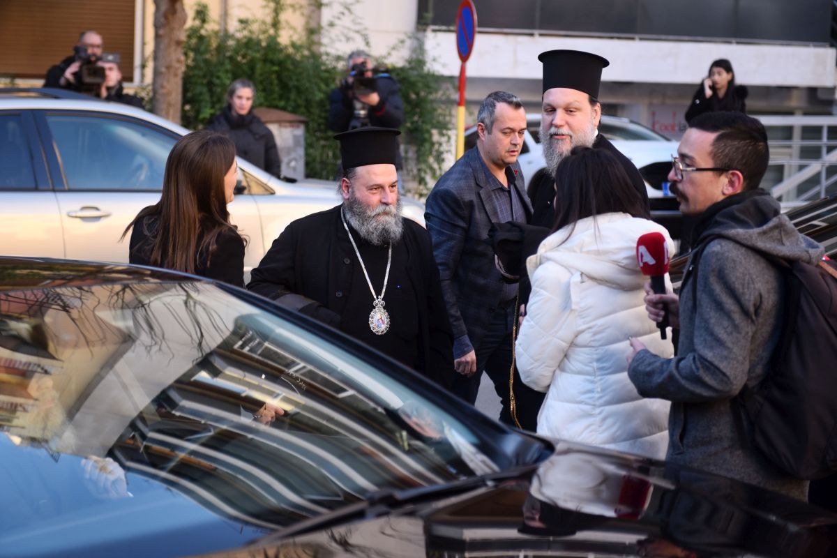 Ιερά Σύνοδος: Συνεδριάζει για τα ομόφυλα ζευγάρια – Οι δύο επιστολές και οι παραλήπτες τους